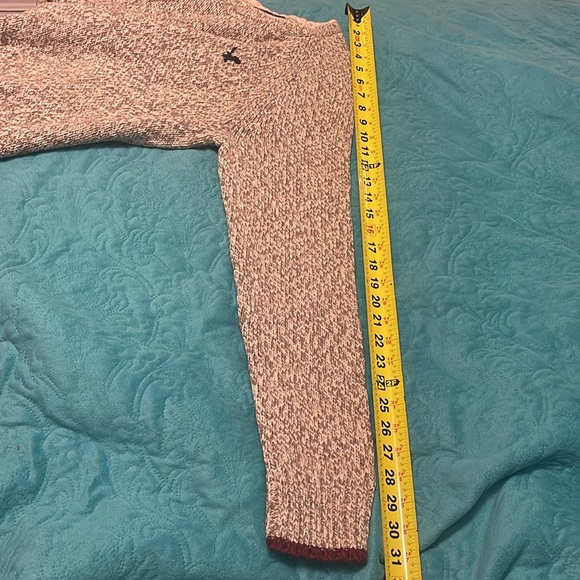 And American Eagle outfitters athletic fit men’s L oatmeal sweater burgundy cuff - Picture 10 of 10